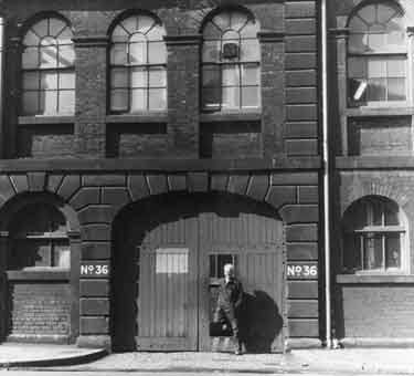 No.36 gate, Firth Brown and Co. Ltd., Carlisle Street East