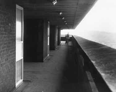 Walkway, Broomhall Flats