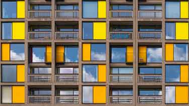 Sheffield Photographic Society Collection: Park Hill Reflections