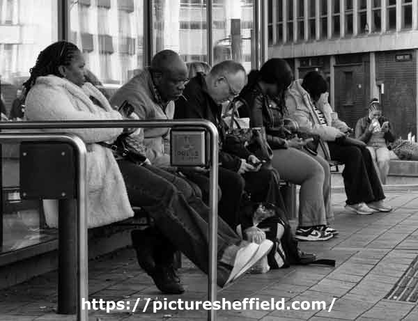 Sheffield Photographic Society Collection: Waiting for the bus on Arundel Gate