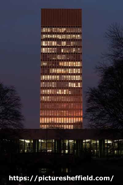 Sheffield Photographic Society Collection: University Arts Tower glow, Western Bank