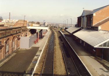 South Yorkshire Passenger Transport Executive (SYPTE). Barnsley Railway Station, Barnabas Walk
