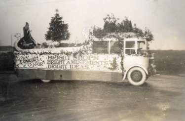Decorated Christmas float (Santa's sleigh) at Doncaster