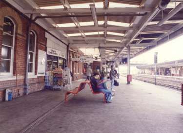 Platform 3, Doncaster railway station