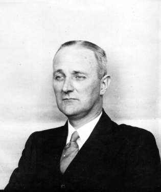 Major H. G. Freeman, local director, Hadfields Ltd.