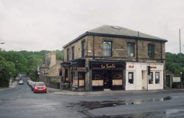 Abbeydale Road South (foreground) showing (centre) No. 1 La Scala, Italian restaurant, (right) No. 3 NLM, beauty clinic and (left) Archer Road