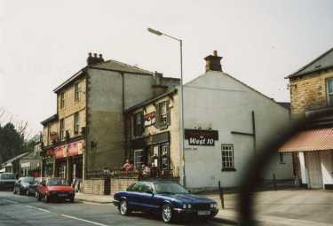 Fulwood Road showing (l. to r.) Nos. 378 - 380 Threshers, wines and spirits merchants and No. 376 West 10, restaurant and bar at the junction with Deakins Walk