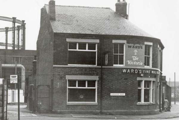 The Victoria public house (latterly Le Pla Hydraulics, Monkey Works), No. 248 Neepsend Lane and junction with Parkwood Road