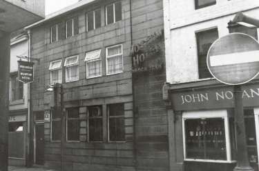 Orchard Street showing (left) No. 25 Museum Hotel and (right) No. 29 John Nolan, jewellers
