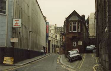 York Street looking towards High Street showing (left) Sheffield Newspapers Ltd. offices 