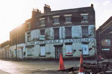 Affordable Furnishings (formerly the Sawmaker's Arms), No. 1 Neepsend Lane