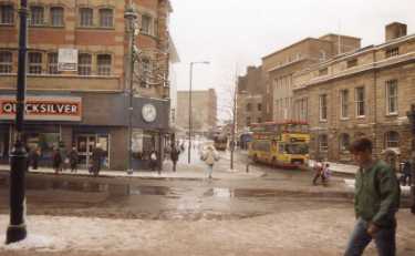 Junction of Haymarket and (centre) Castle Street showing (left) Quicksilver Amusements, No. 32 Castle Street and (right) former Court House (former Town Hall)