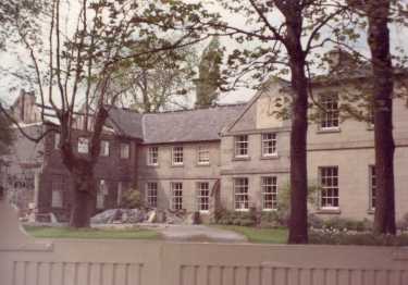 Restoration work on Broom Hall, Broomhall Road, late 1970s