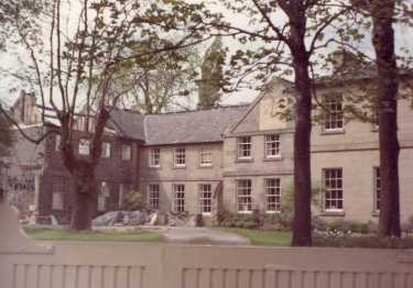 Restoration work on Broom Hall, Broomhall Road, late 1970s