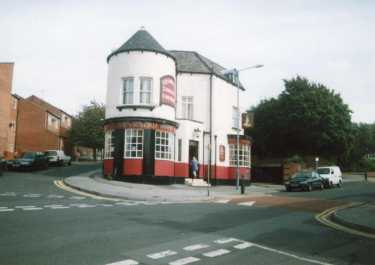 Victoria Hotel, No. 203 Gleadless Road at the junction with (left) Farish Place