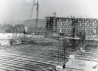 Park Hill Redevelopment Area, Part 1: [Park Hill Flats construction]. Block B super and substructure 