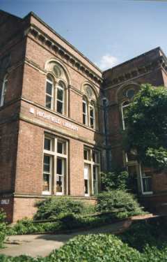 Highfield Library, London Road