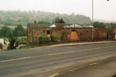 Derelict premises at the junction of (left) Bedale Road and (foreground) Abbeydale Road (site latterly occupied by  No. 455 Tesco Express supermarket and No. 457 Barnardo's, charity shop, Abbeydale Road)