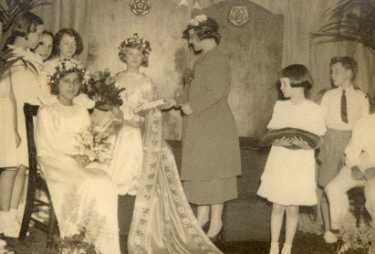 Crowning of May Queen, Anns Road School (latterly Anns Grove Primary School), Anns Road, Heeley 