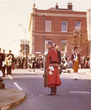 Lord Mayor, Alderman Harold Hebblethwaite at the Armistice Day commemorations, Barkers Pool looking towards (centre) Holly Street 