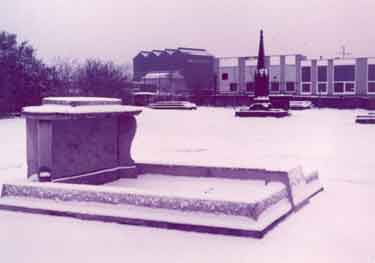 Benjamin Huntsman monument, Hill Top Burial Ground, Attercliffe Common