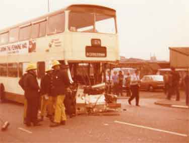 Lorry and bus crash, Attercliffe Road, c.1980 - 1981