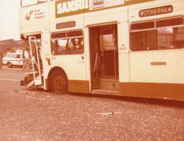 Lorry and bus crash, Attercliffe Road, c.1980 - 1981