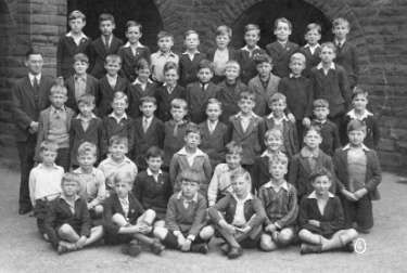 Sharrow Lane Council boys school, South View Road, Mr Heeley's class