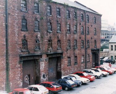 Grain Warehouse, Canal Basin