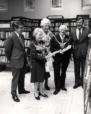 Visit of Councillor Albert Edward Richardson, Lord Mayor and Mrs Elsie Richardson, Lady Mayoress to the Central Lending Library, Surrey Street