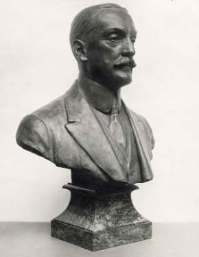 Bust of Sir Robert Hadfield (1858 - 1940), Chairman and Managing Director, Hadfields Ltd.