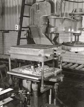 Unidentified factory possibly connected with Samuel Osborn and Co. Ltd. 