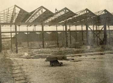 Construction of new factory, (Lee of Sheffield Ltd.) Arthur Lee and Sons Ltd., steel manufacturers