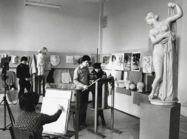 Donetsk collection: Painting studio. The Donetsk Metallurgical Plant Palace of Culture