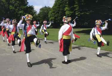 Friends of Sheffield City Morris. The Rumworth Morris
