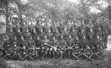 Unidentified group of soldiers [possibly York and Lancaster Regiment]