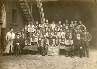 Employees, Tennant Brothers Ltd., Exchange Brewery, Bridge Street