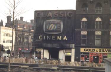 Classic Cinema, Fitzalan Square after the fire