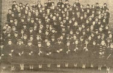 Unnamed school group who performed mid-day carols on Tuesday, 12th December in the Cathedral forecourt and the steps of the City Hall