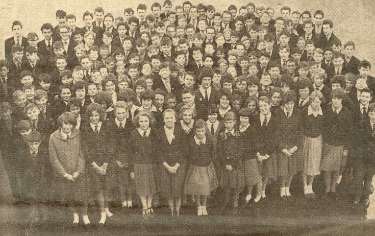 Unnamed school group who performed mid-day carols on Wednesday, 13th December in the Cathedral forecourt and the steps of the City Hall