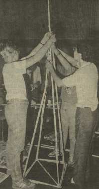 Ventureprize, organised by Sheffield City Polytechnic where students were challenged to build the lightest, tallest tower possible from newspapers