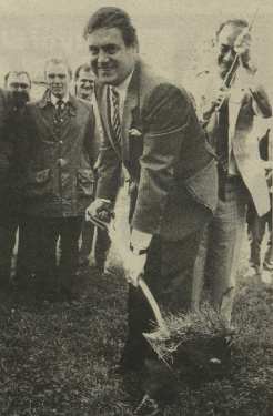 Shadow Energy Minister, John Prescott MP, digging out the first sod of earth to mark the start of a new heating scheme at Norfolk Park