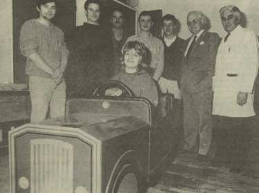 (l. to r.) Jimmy Burns, John Collins, Malcolm Herring, Ashley Kent, Steven Mallatrott, Jack Hall, Shirecliffe College Principal and (in the car) Janet Williams