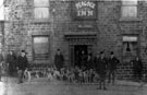 Stannington Hunt outside the Peacock Inn, No 714, Stannington Road