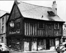 View: s05468 Old Queen's Head public house (formerly the Hall in the Ponds), No. 40 Pond Hill. earliest mention was in 1582 in an 'inventory of contents' made by George, the Six Earl of Shrewsbury. In 1770, referred to as the former wash-house to Sheffield Manor 