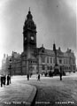 View: s07294 Town Hall and Jubilee Monolith, pre 1905