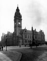 View: s07296 Town Hall and Jubilee Monolith, pre 1905