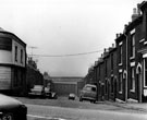 View: s14446 Wellington Inn corner of Carlisle Road and Clevedon Street, Grimesthorpe looking towards Adsetts Street and the Grimesthorpe Works