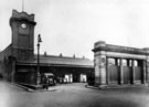 Victoria railway station entrance and war memorial to Great Central Railway employees who died WWI