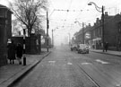 Streetscene on Penistone Road with the entrance to Hillsborough Park on the left